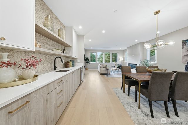 11217 NE 95th Street, Kirkland, WA 98033