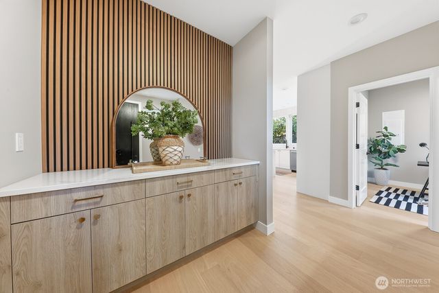 11217 NE 95th Street, Kirkland, WA 98033