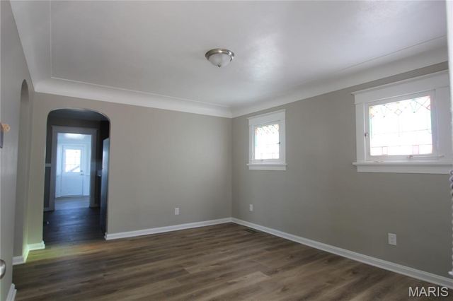 1034 N Rock Hill Road, Rock Hill, MO 63119