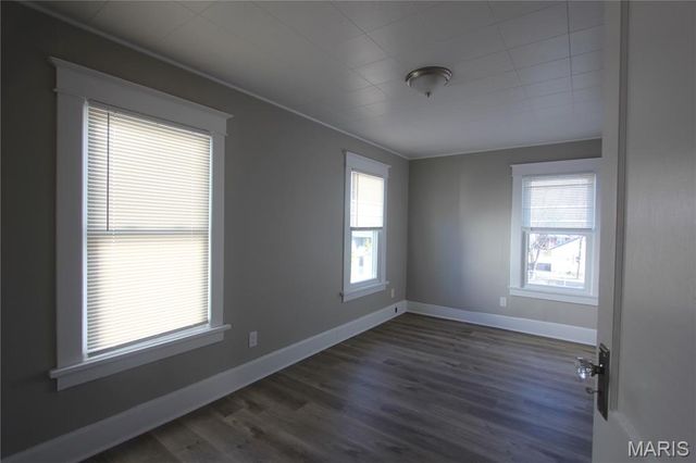 1034 N Rock Hill Road, Rock Hill, MO 63119