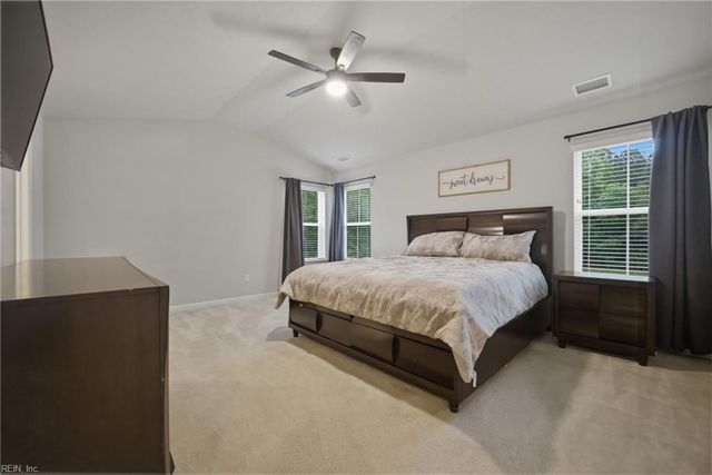 131 Blessing CIR, Suffolk, VA 23434