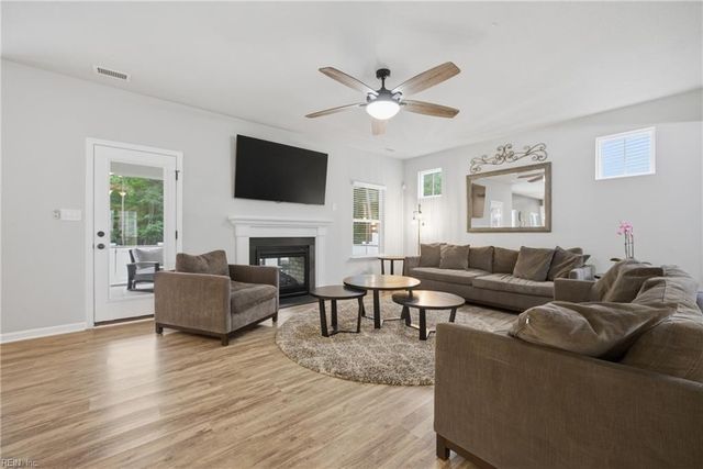 131 Blessing CIR, Suffolk, VA 23434