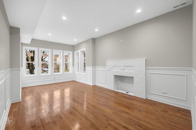 4816 W Jackson Boulevard, Chicago, IL 60644