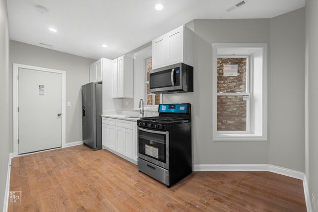 4816 W Jackson Boulevard, Chicago, IL 60644