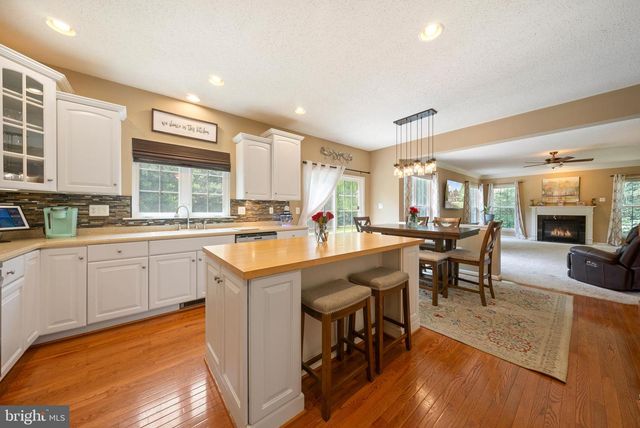 18747 VERNON CT, Drayden, MD 20630