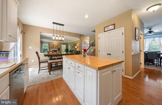 18747 VERNON CT, Drayden, MD 20630