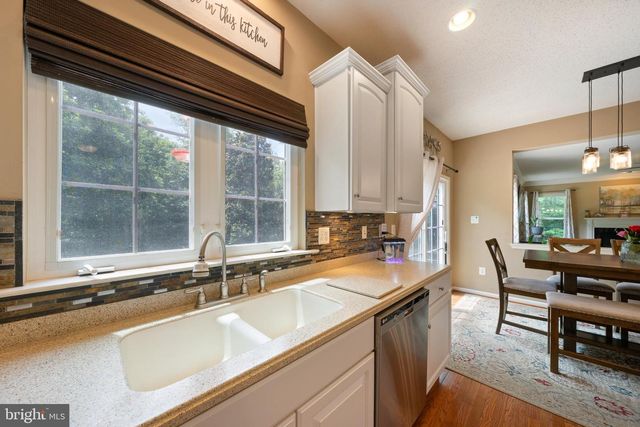 18747 VERNON CT, Drayden, MD 20630