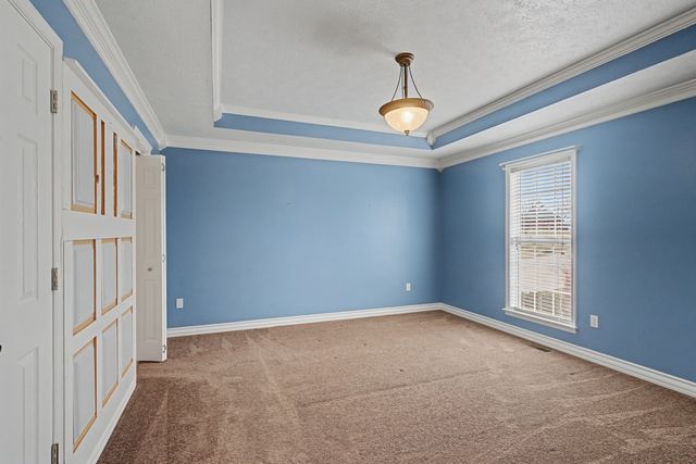 7 Falcon Rd, Fayetteville, TN 37334