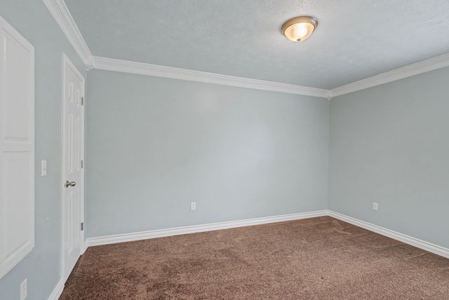 7 Falcon Rd, Fayetteville, TN 37334