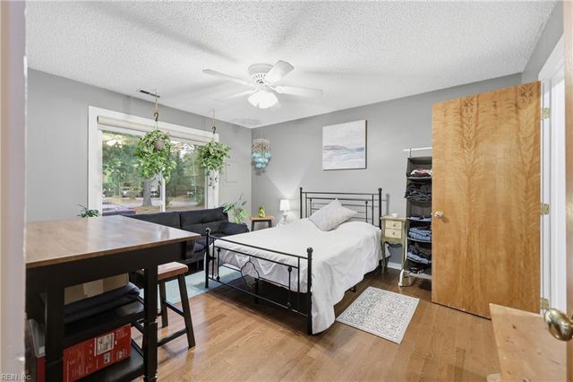 2501 Cove Point PL, Virginia Beach, VA 23454