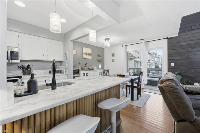 2501 Cove Point PL, Virginia Beach, VA 23454