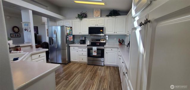 6021 90th Street Ct E #109, Puyallup, WA 98371