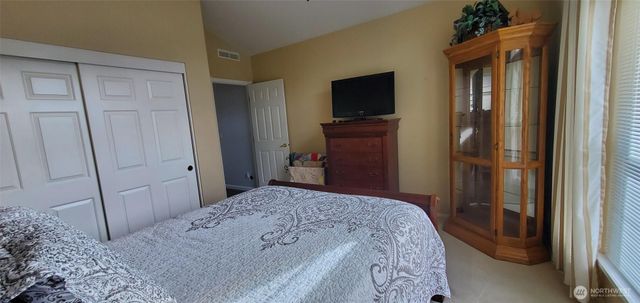6021 90th Street Ct E #109, Puyallup, WA 98371