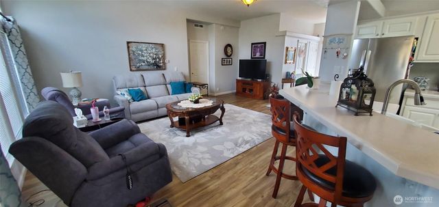 6021 90th Street Ct E #109, Puyallup, WA 98371