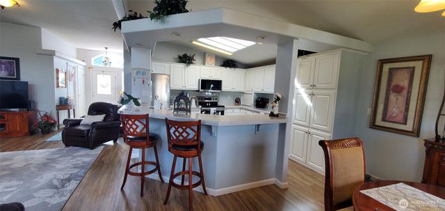 6021 90th Street Ct E #109, Puyallup, WA 98371