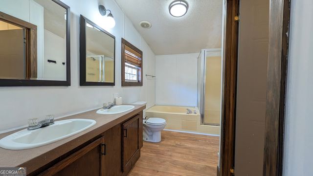 1562 Grindle Bridge Road, Dahlonega, GA 30533