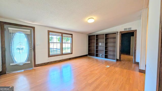 1562 Grindle Bridge Road, Dahlonega, GA 30533