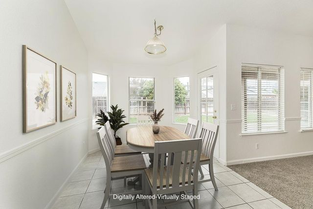 5906 W Paul Avenue, Fresno, CA 93722