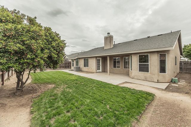 5906 W Paul Avenue, Fresno, CA 93722