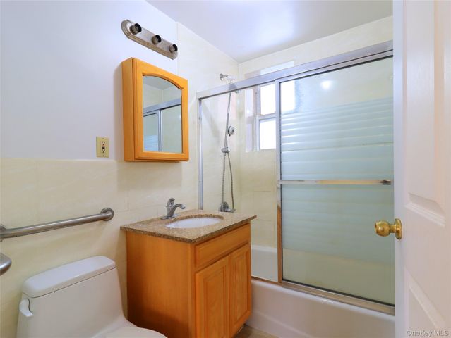137-08 31st Road 5E, Flushing, NY 11354