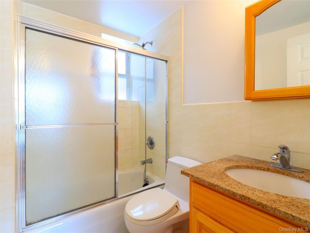 137-08 31st Road 5E, Flushing, NY 11354