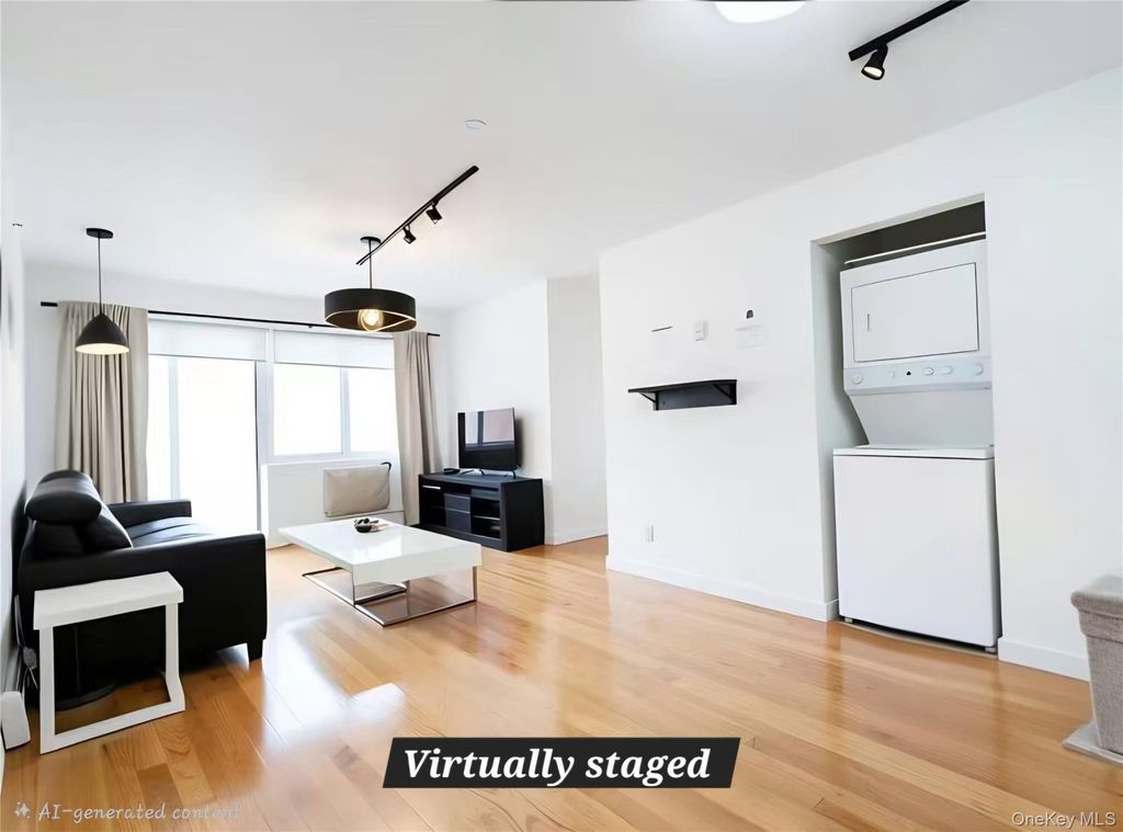 137-08 31st Road 5E, Flushing, NY 11354
