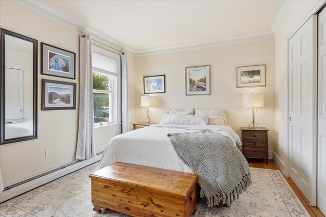 9 West St Apt B, Winooski, VT 05404