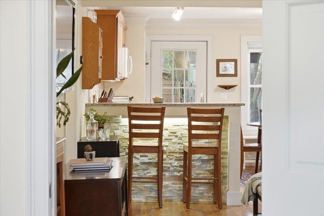 9 West St Apt B, Winooski, VT 05404