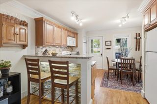 9 West St Apt B, Winooski, VT 05404