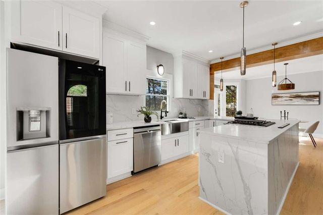 270 BOULDER Drive, Roswell, GA 30075