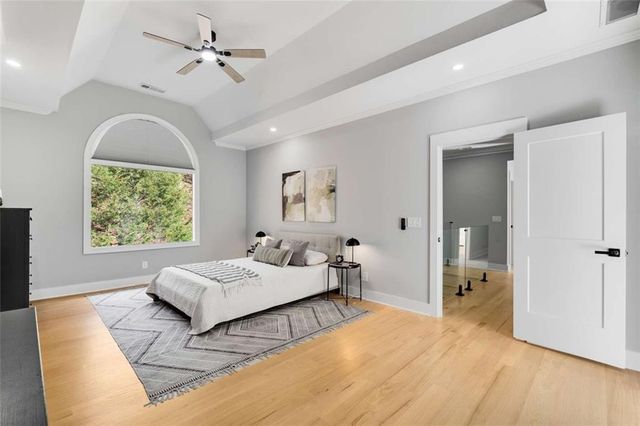 270 BOULDER Drive, Roswell, GA 30075