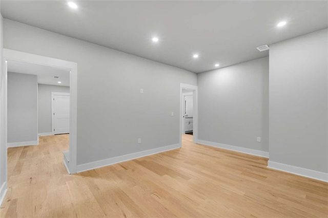 270 BOULDER Drive, Roswell, GA 30075