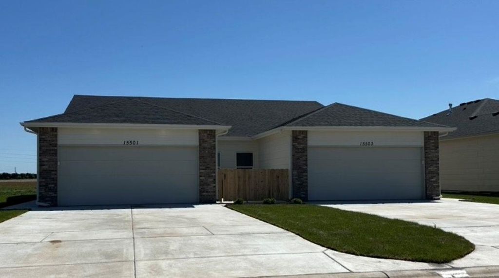 15501-15503 W Josephine St, Goddard, KS 67052