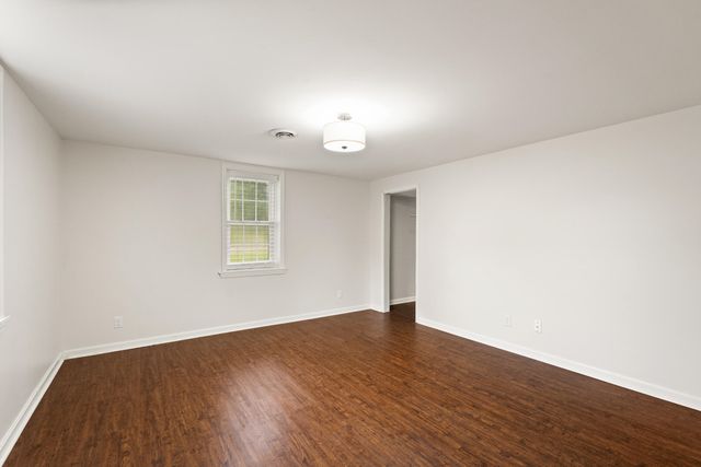 555 Tatato Trail, Frankfort, KY 40601