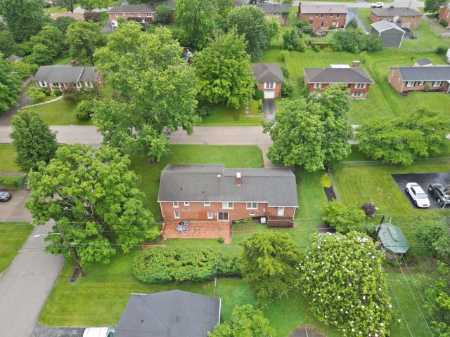 555 Tatato Trail, Frankfort, KY 40601