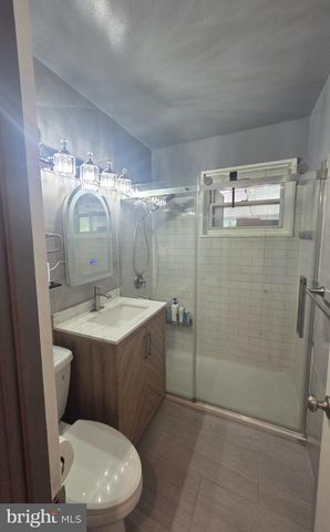 7705 KALORAMA RD, Annandale, VA 22003