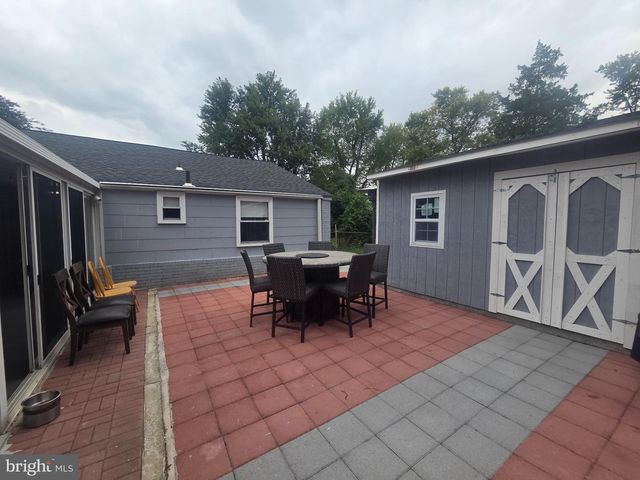 7705 KALORAMA RD, Annandale, VA 22003