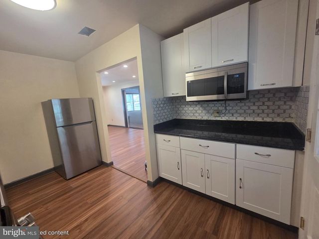 7705 KALORAMA RD, Annandale, VA 22003