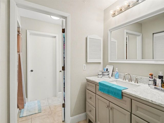 5627 35TH COURT E, Bradenton, FL 34203