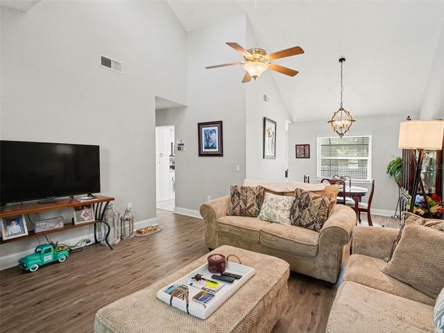 5627 35TH COURT E, Bradenton, FL 34203