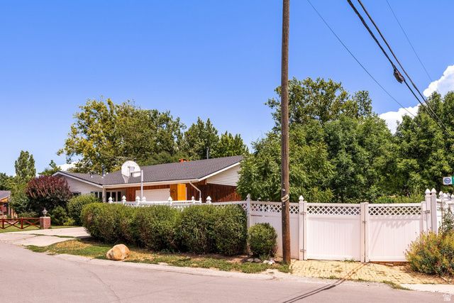 1010 E MILLBERT AVE, Millcreek, UT 84106