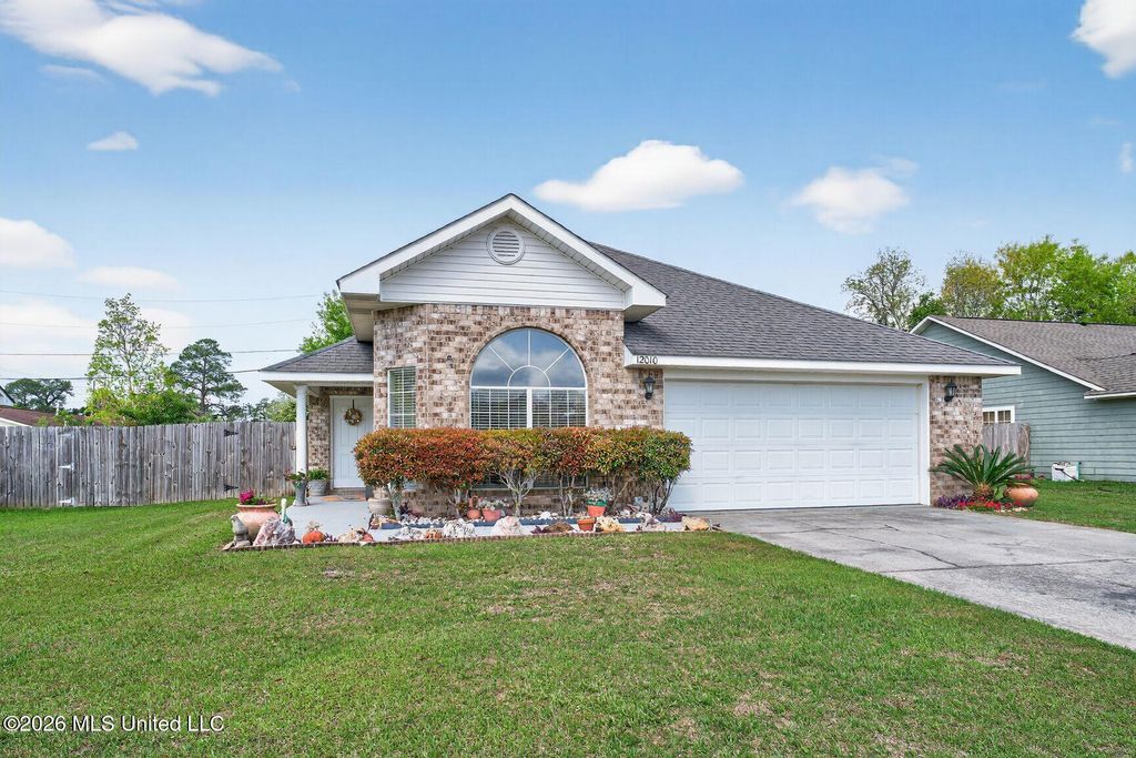 12010 Harmony Circle, Gulfport, MS 39503