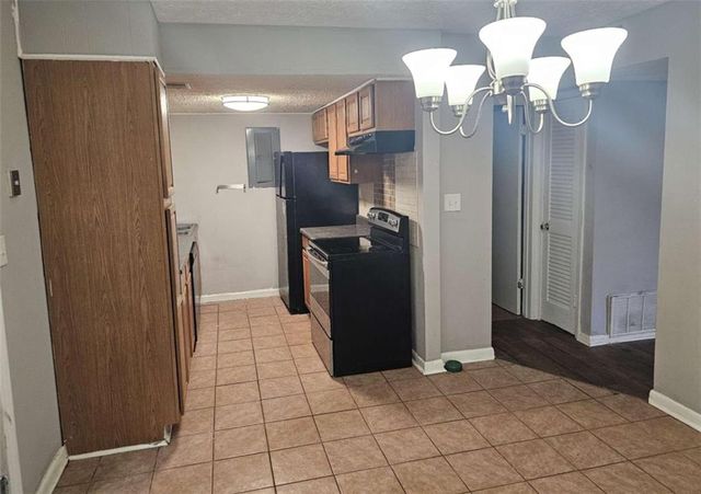 1150 Rankin Street M7, Stone Mountain, GA 30083