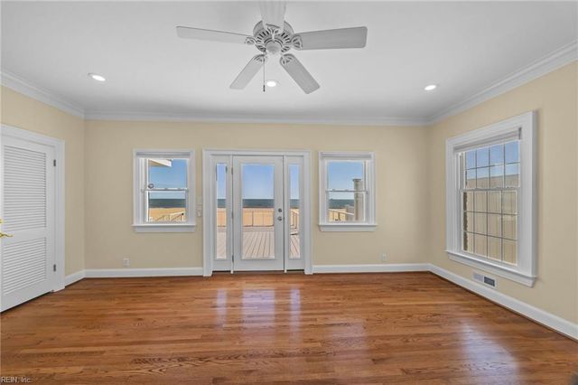 5008 Ocean Front AVE, Virginia Beach, VA 23451