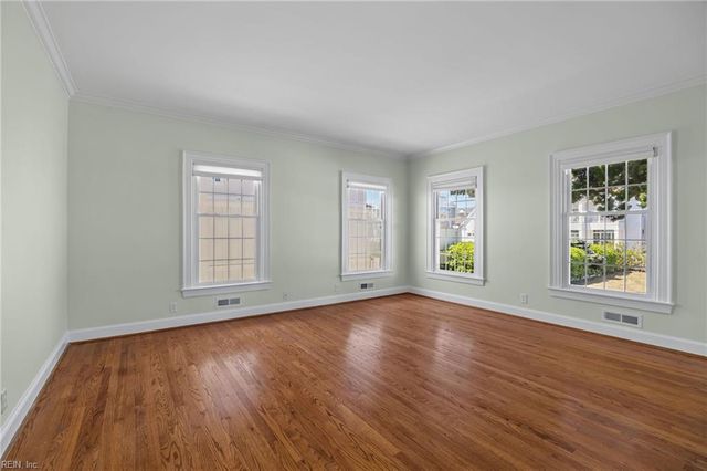 5008 Ocean Front AVE, Virginia Beach, VA 23451