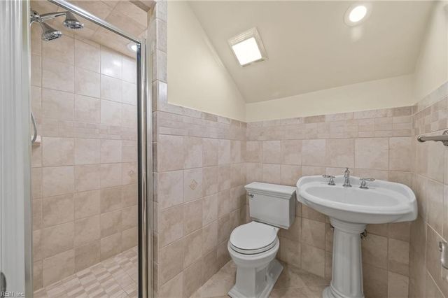 5008 Ocean Front AVE, Virginia Beach, VA 23451