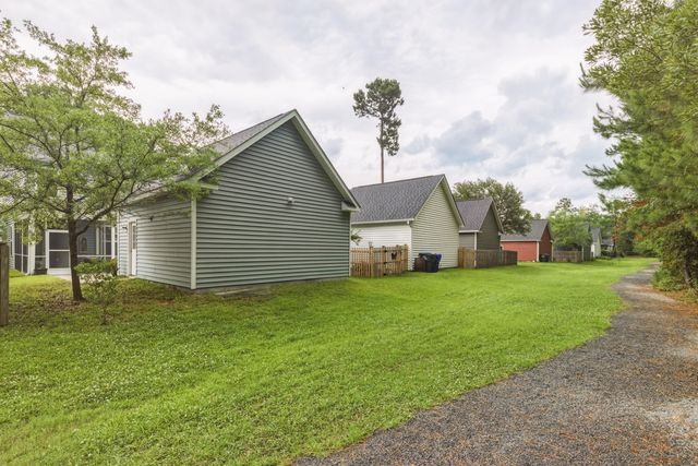 3191 Moonlight Drive, Charleston, SC 29414