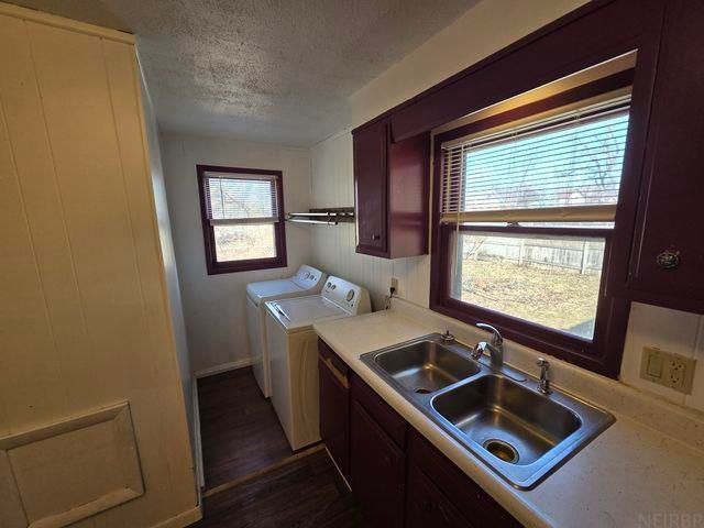 825 Prospect Street, Lamont, IA 50650