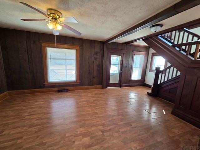 825 Prospect Street, Lamont, IA 50650