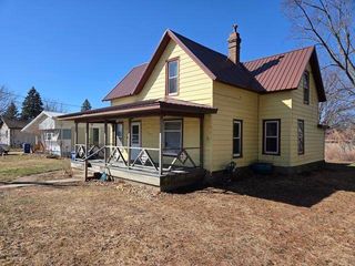 825 Prospect Street, Lamont, IA 50650